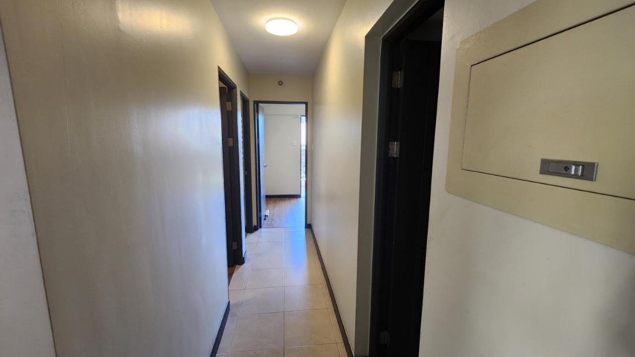Asteria Residences 3 Bedroom And 2 Baths マニラ市 エクステリア 写真
